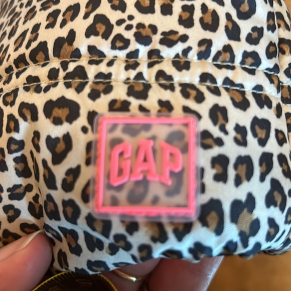 Baby Gap leopard print puffer vest 12-18 months - Picture 4 of 5